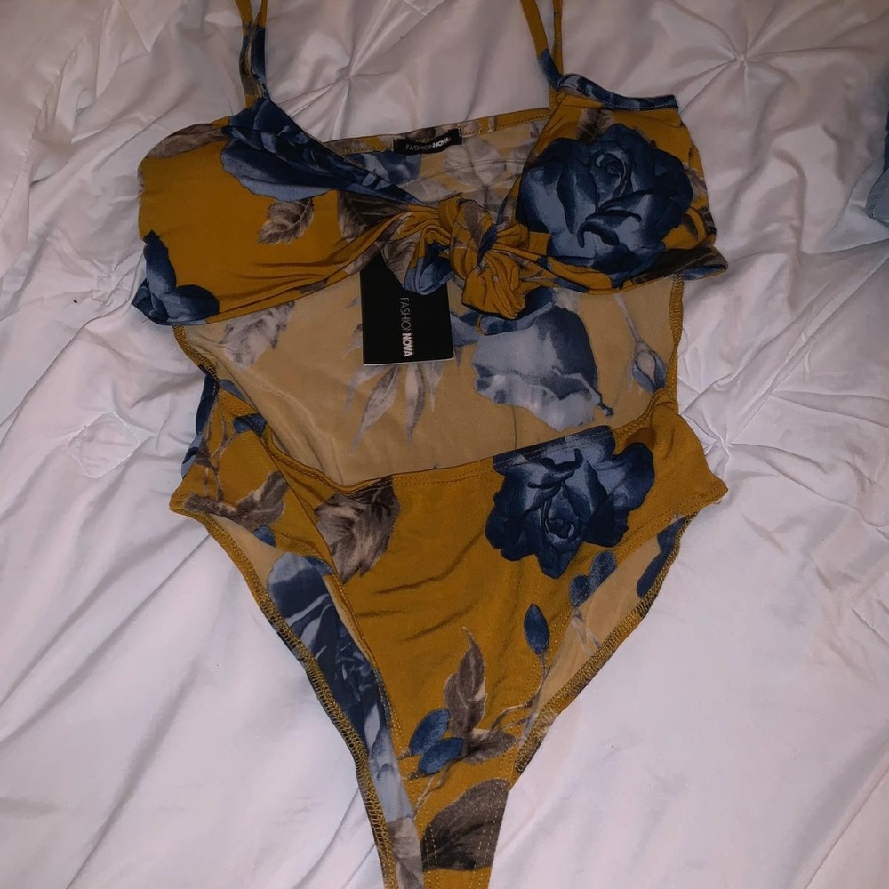 Fashion Nova Body Con